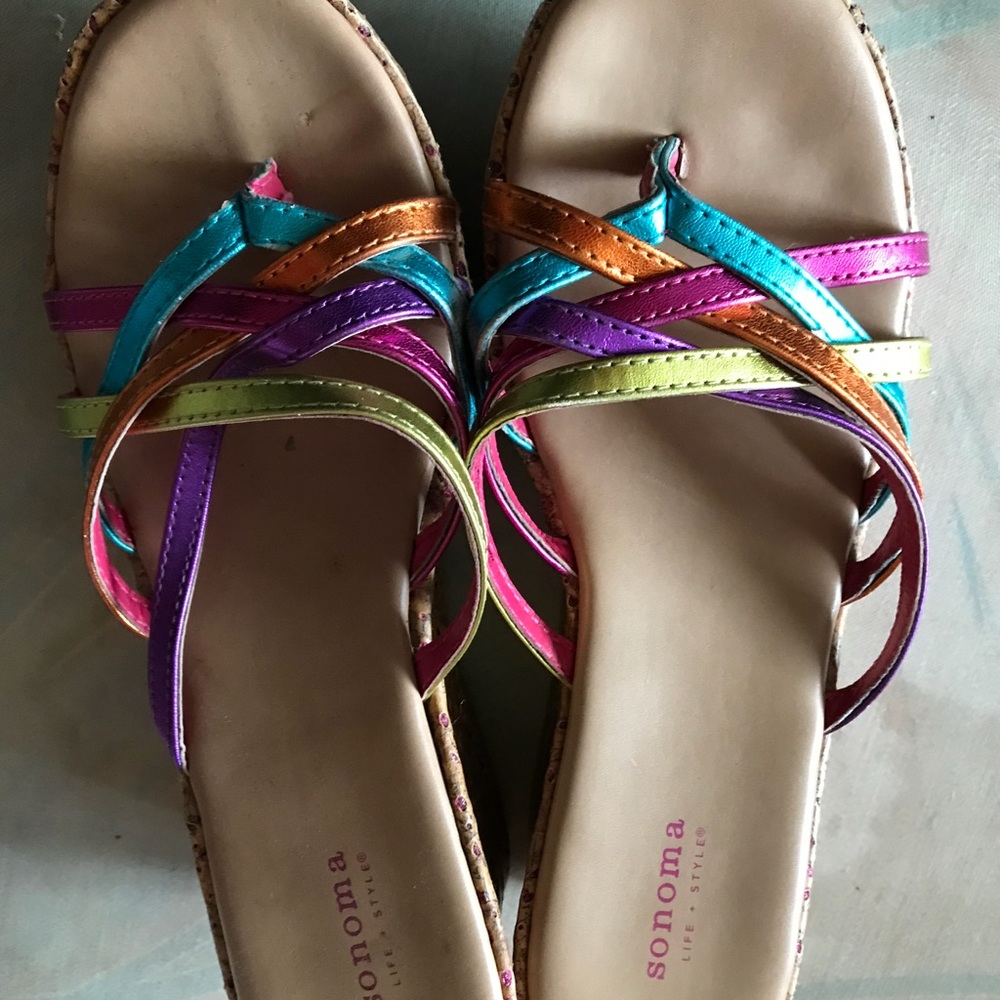 Sandles